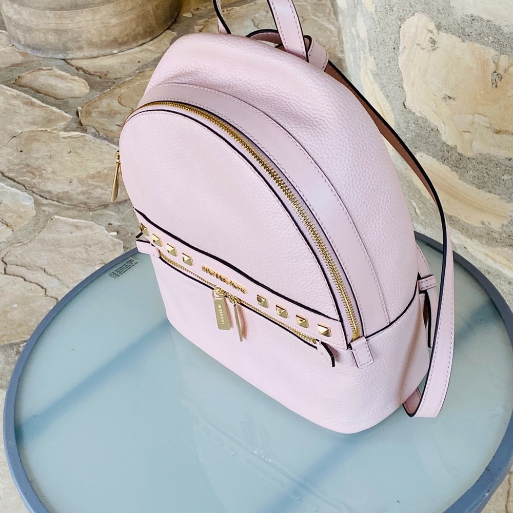 NWT Michael kors studded mf kenly leather backpack - Picture 3 of 9